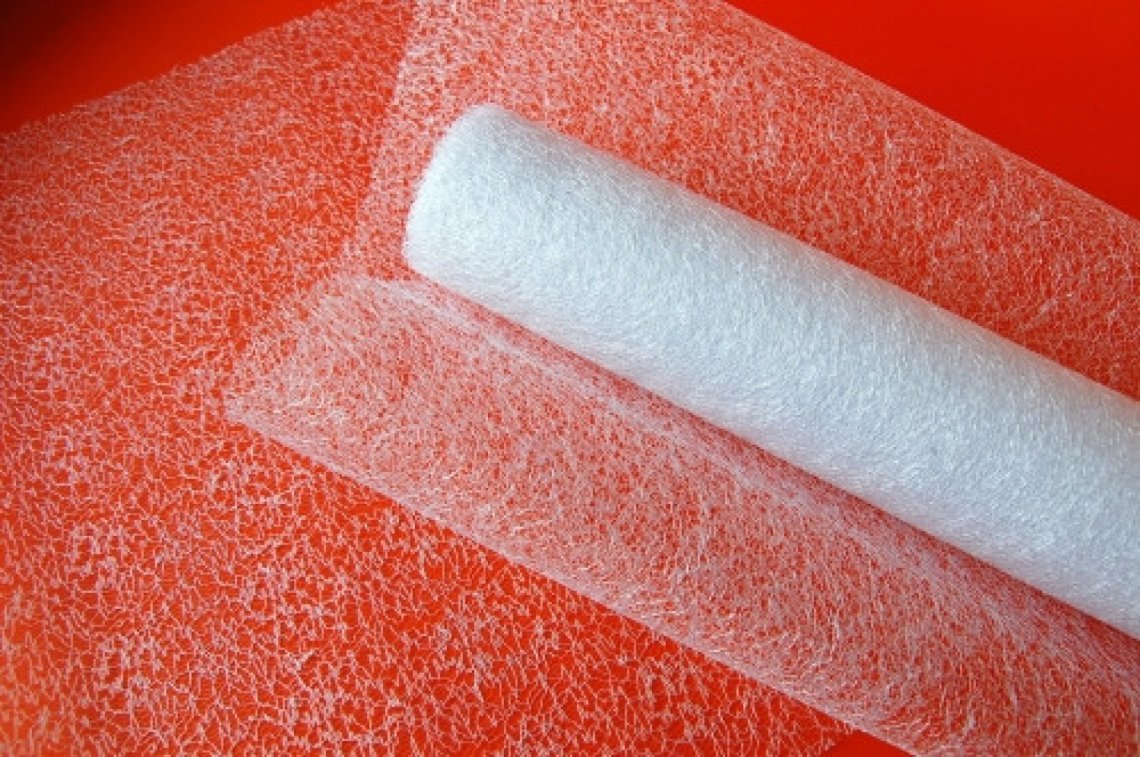 Pavučinka dekorační šíře 39cm návin 8m černá