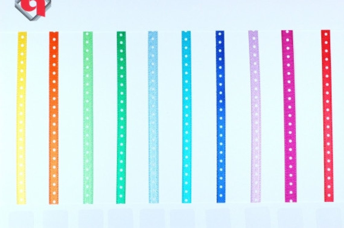 Stuha atlasová oboulící šíře 5mm puntík