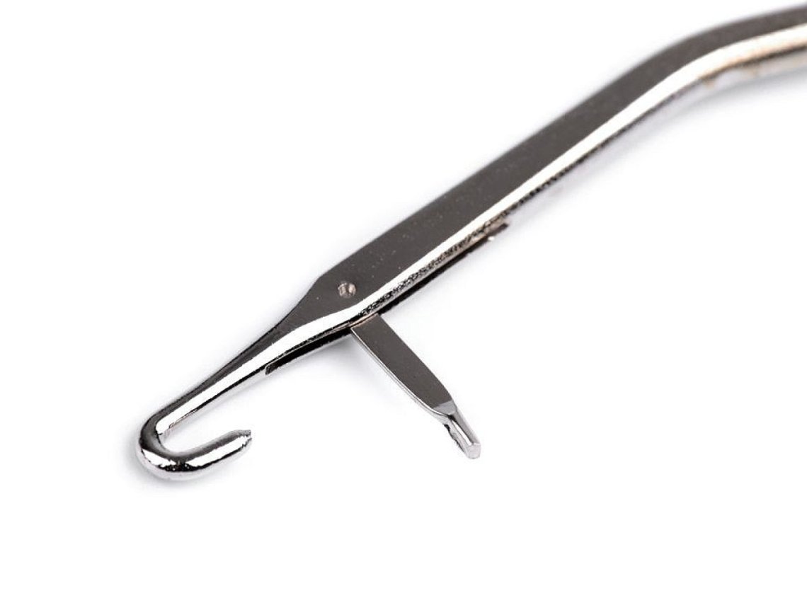 Vázací háček s dřevěnou rukojetí