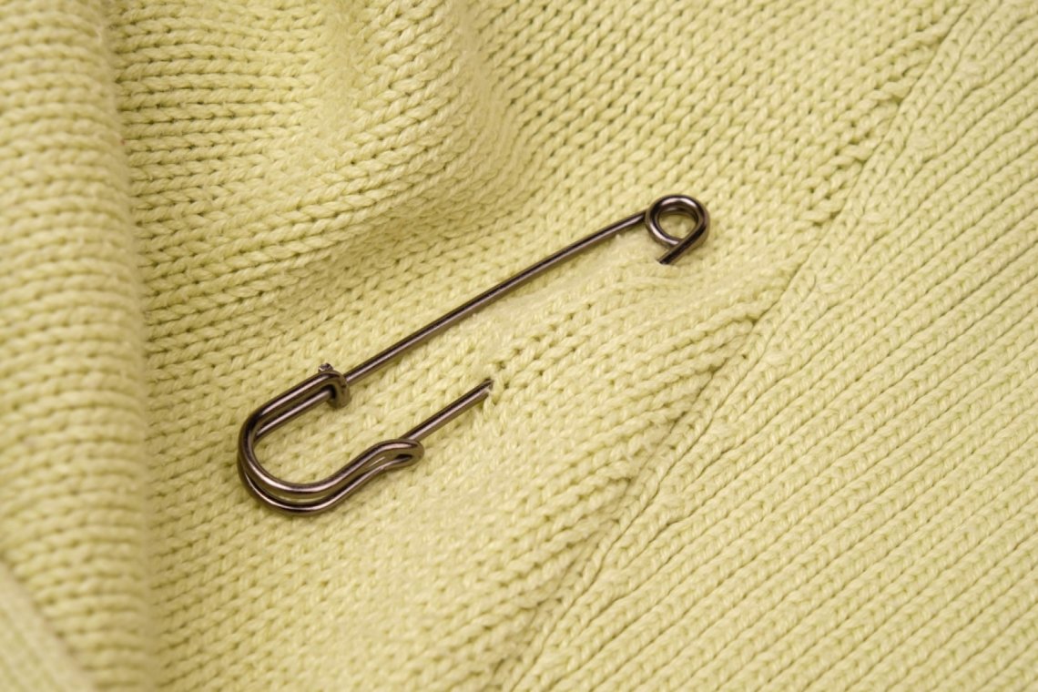 Spínací špendlík ozdobný EX délka 76mm typ U