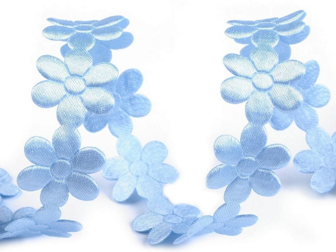 Saténové kytky 18mm v metráži