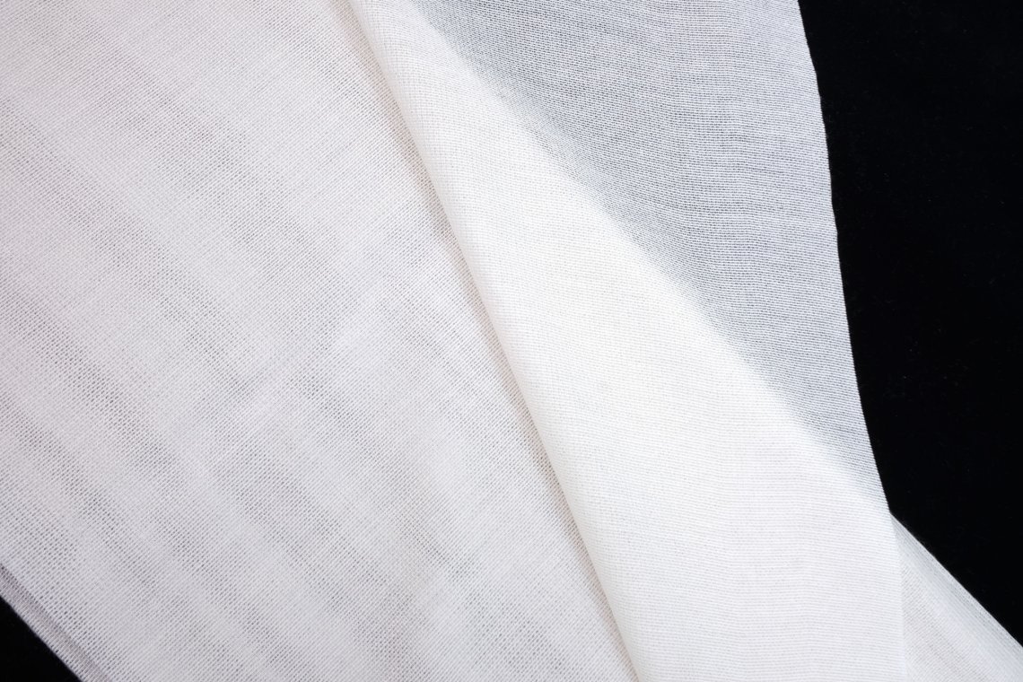 Rašlovka nažehlovací univerzální 63 g/m² rozměr 100x90 cm