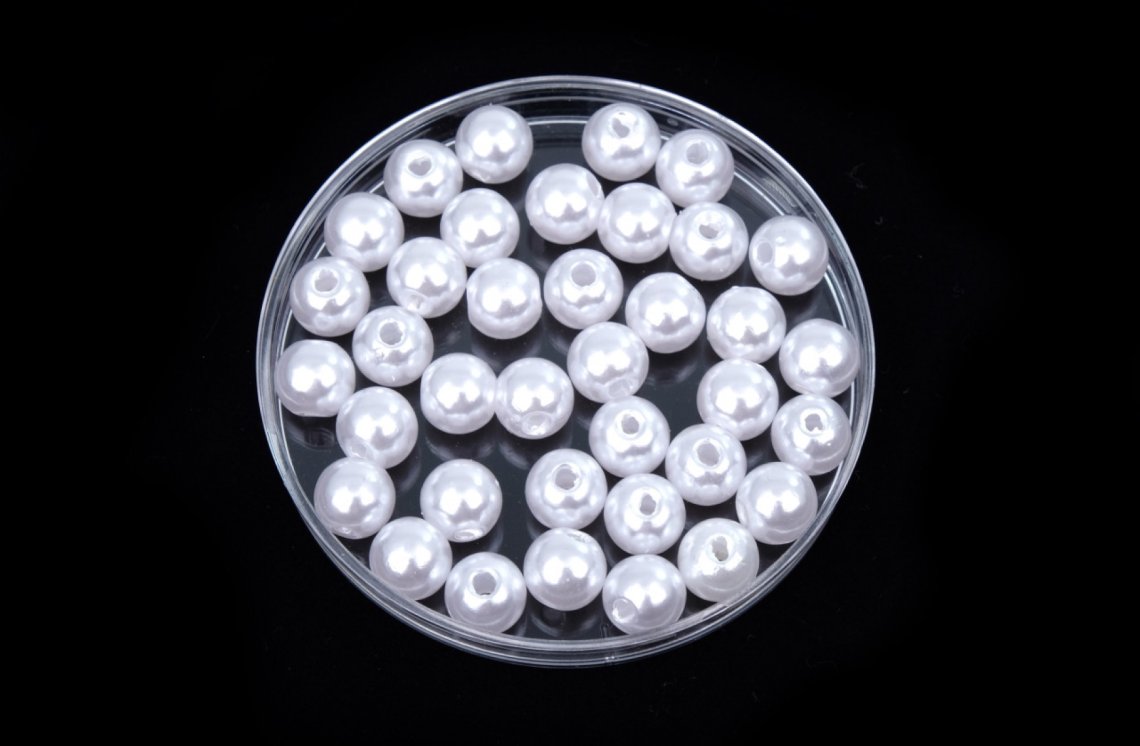 Korálky plastové PERL 10g vel.8mm