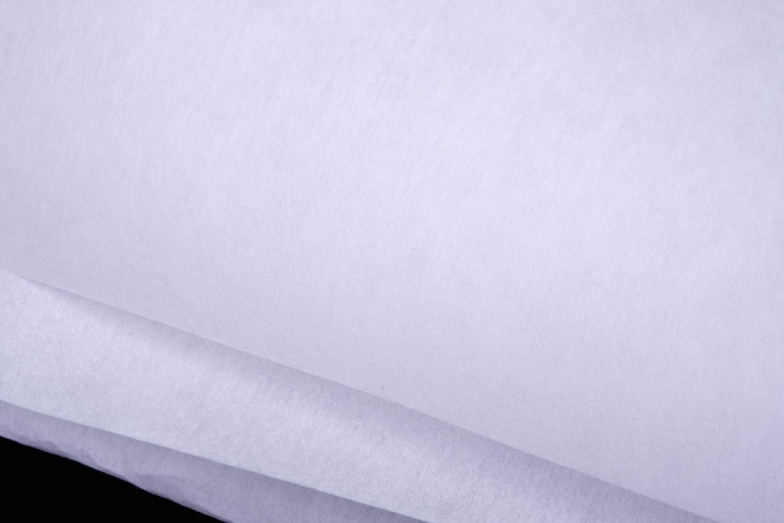 Vlizelín nažehlovací 80g/m rozměr 100x90cm