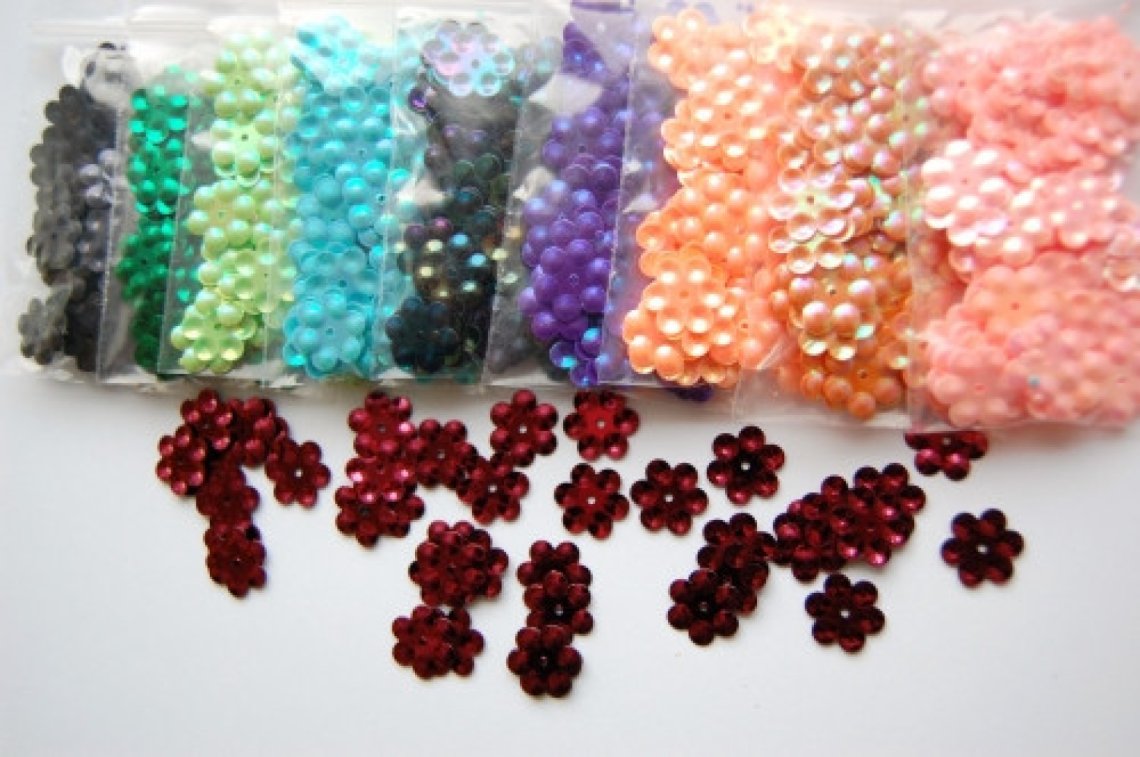 Flitry sypané 724 vel. 13mm, balení 3g