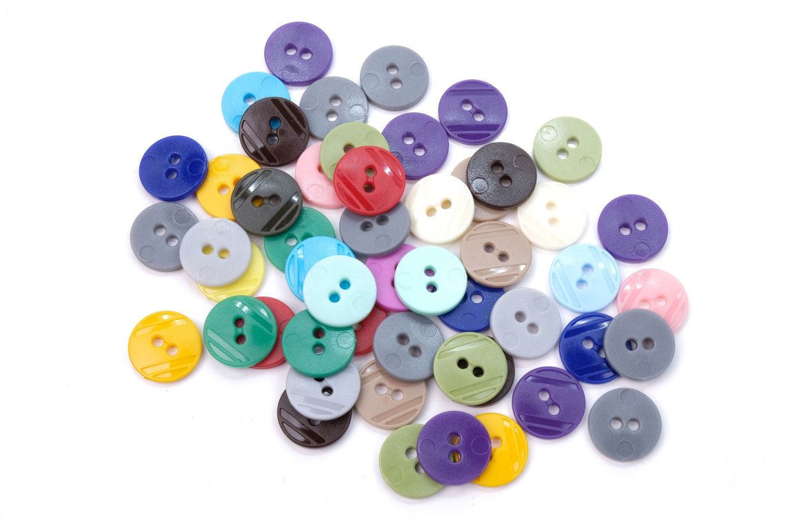 Knoflík dvojdírkový vel.24 - 15,2mm