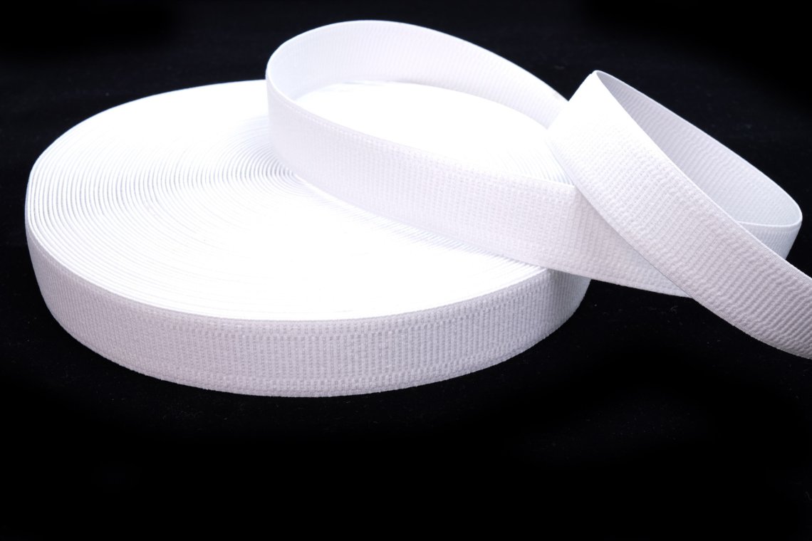 Pruženka dámská šíře 3cm bílá