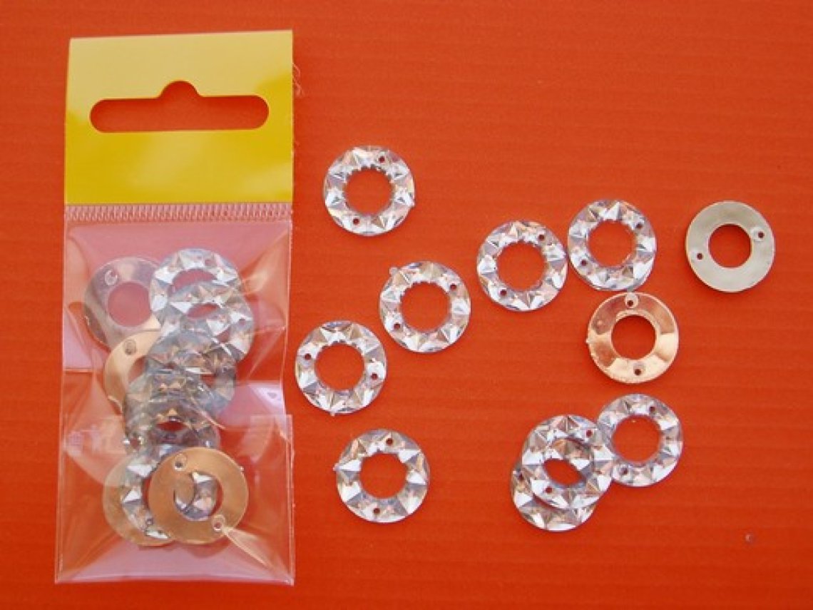 Našívací ozdoba 341 vel.16mm balení 3g