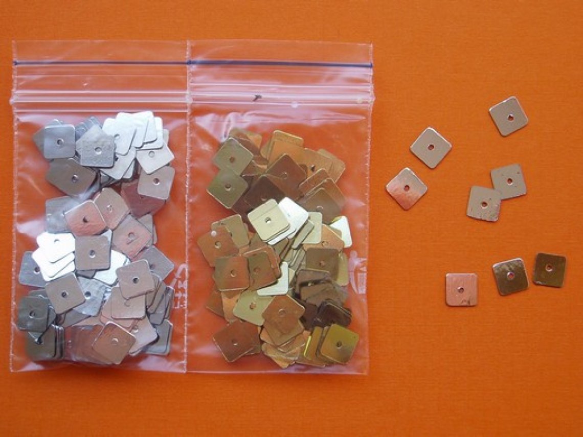 Flitry sypané 709 vel.7x7mm, balení 3g