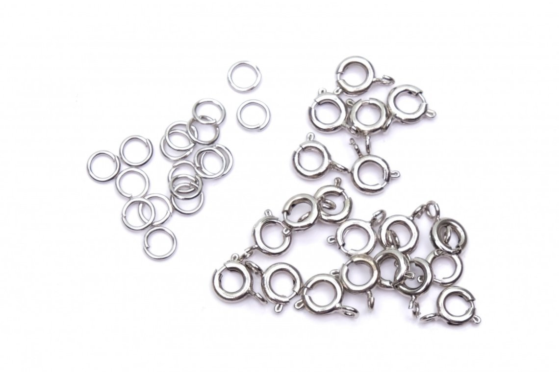 Zapínání  kruhové  s kroužkem