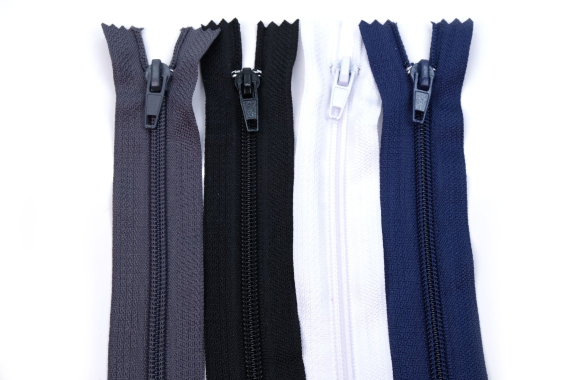 Zip spirálový 5mm dělitelný 95cm