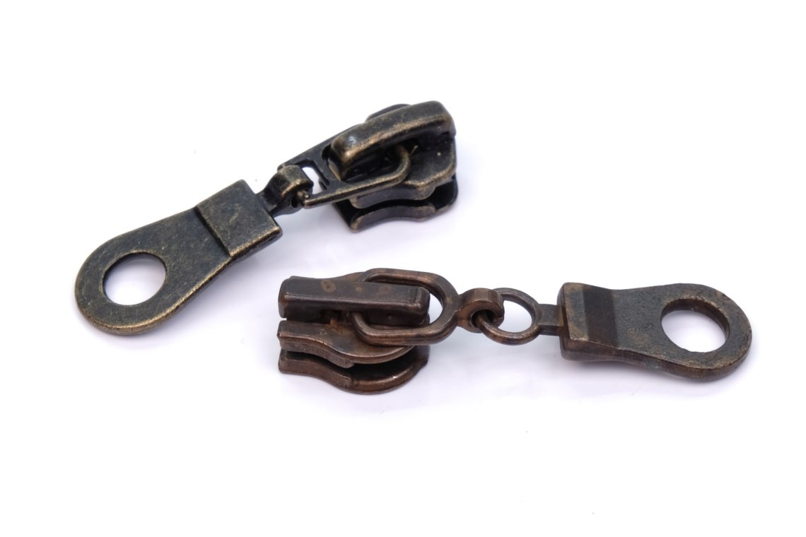 Jezdec ke kovovým zipům 6mm autolock