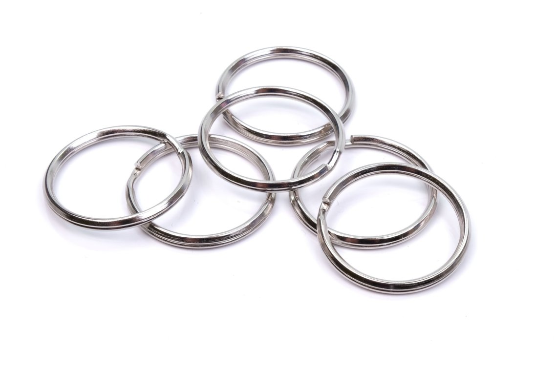 Kroužek na klíče 25mm nikl