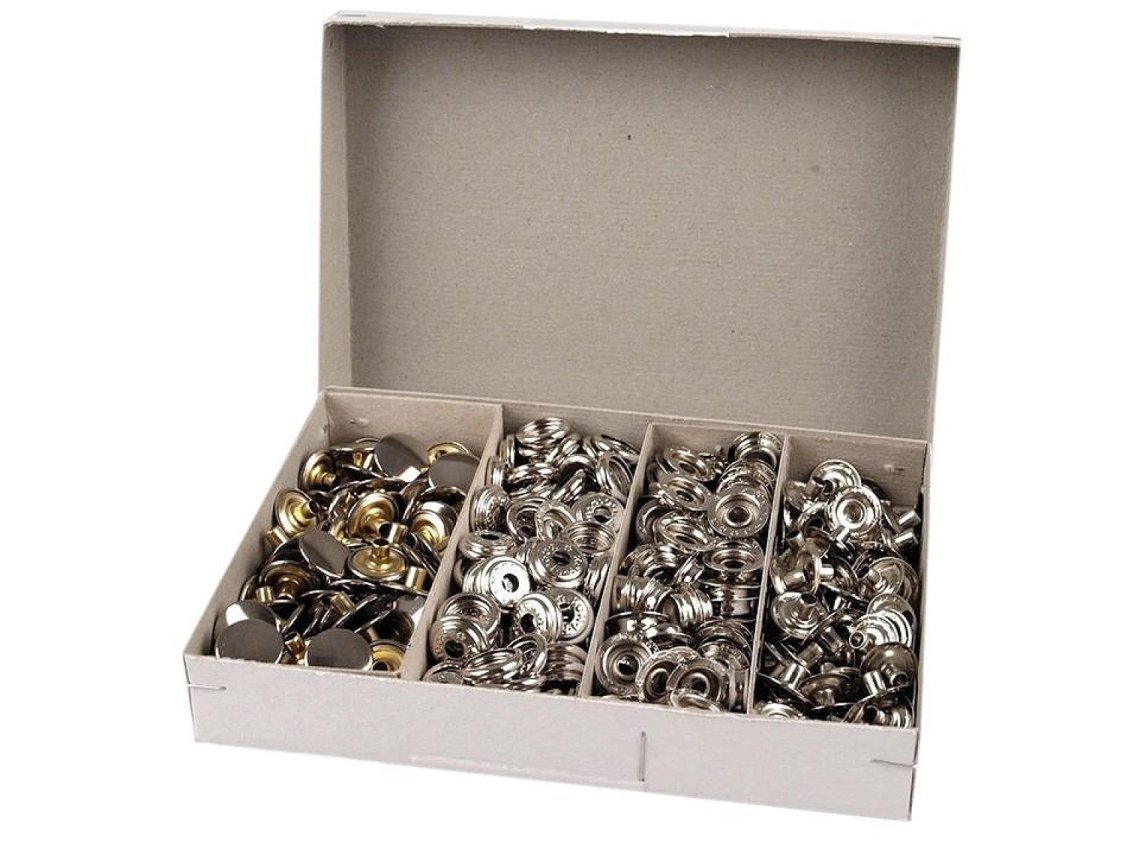 Nýtovací knoflík AUTO MOTO 15mm