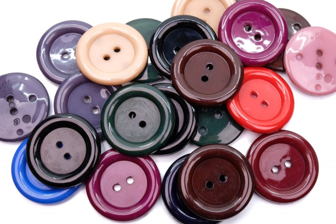 Knoflík kabátový vel. 70 - 44mm