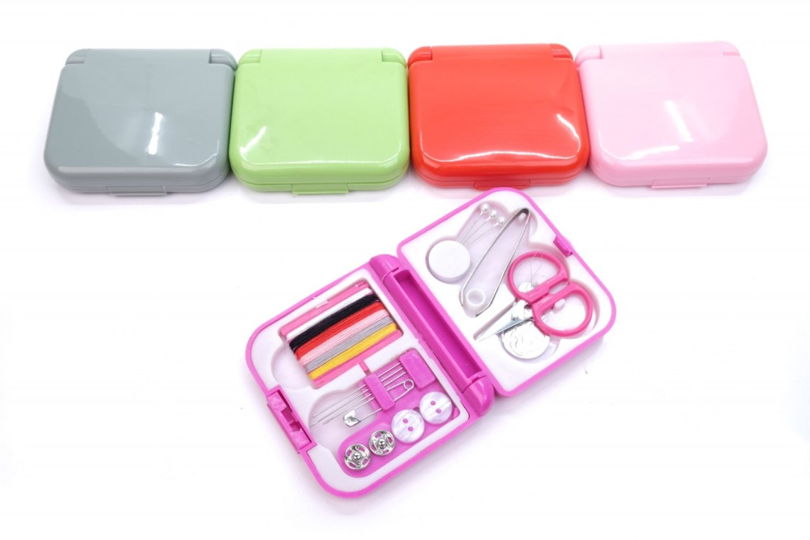 Šitíčko v plastovém pouzdře 7x7cm