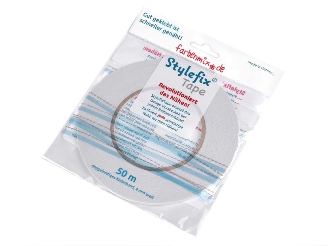 Lepící páska oboustranná STYLEFIX 4mm