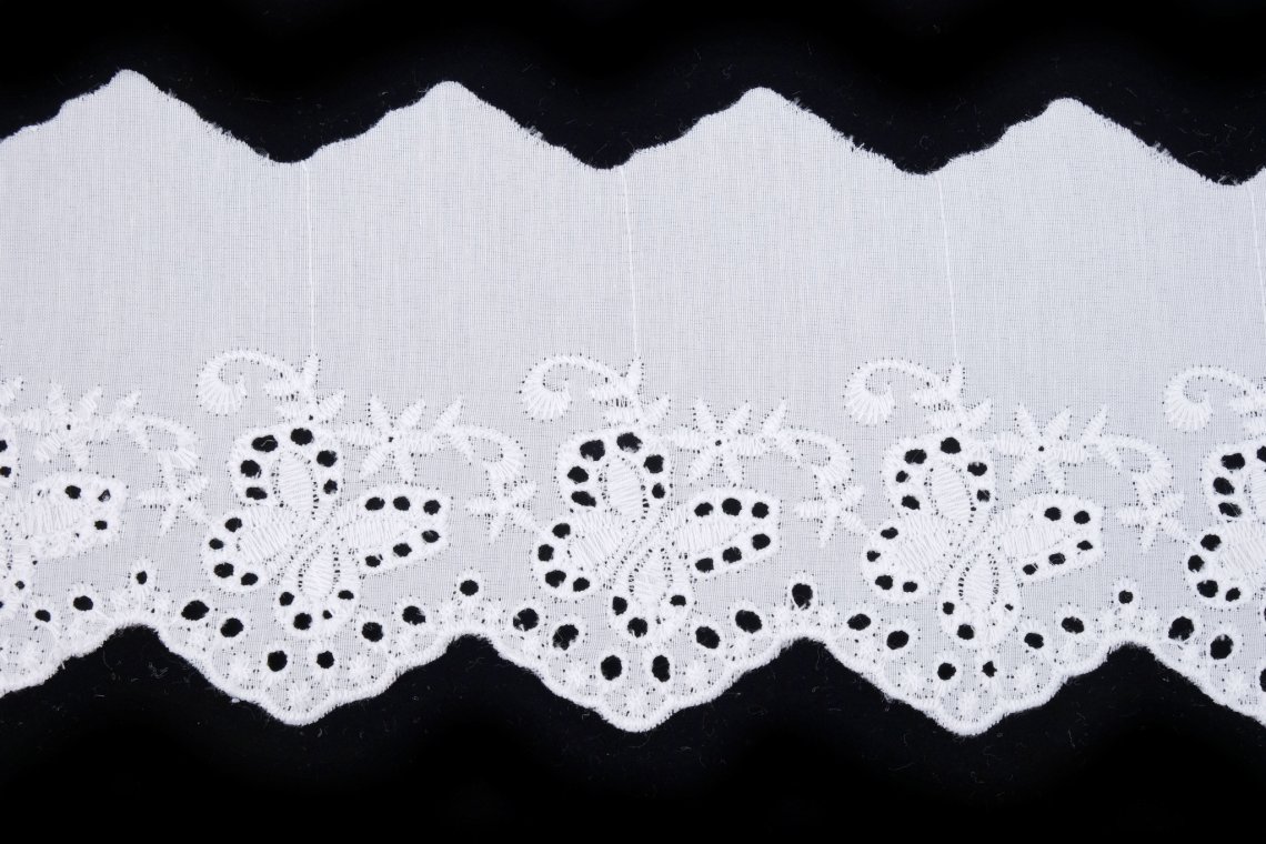 Madeira bavlněná 230 šíře 9cm