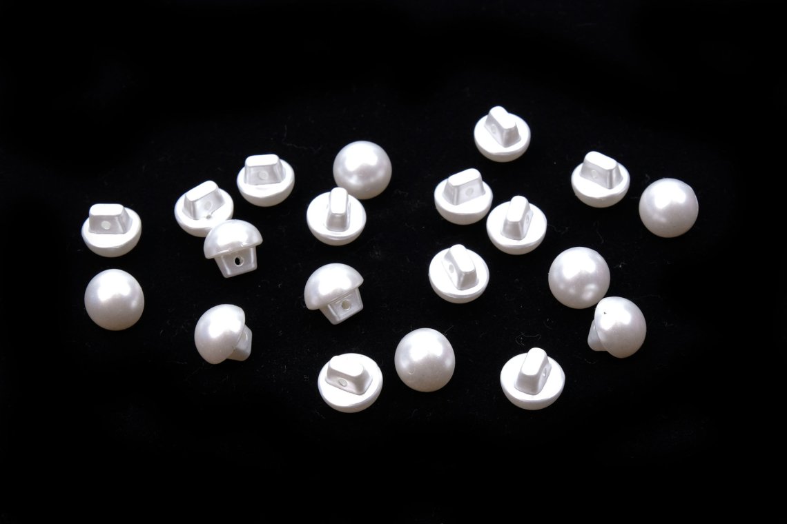 Knoflík oděvní 0128 vel. 16 - 10,2mm