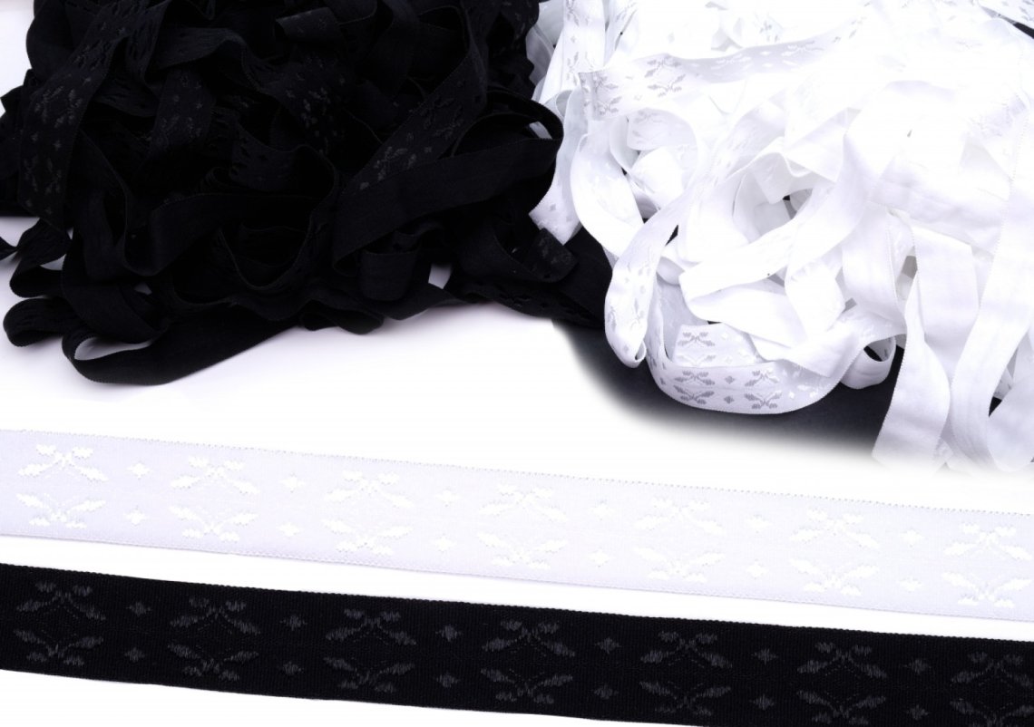 Pruženka lemovací 218 šíře 15mm