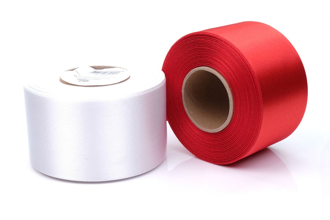 Stuha atlasová oboulící CZ šíře 60mm