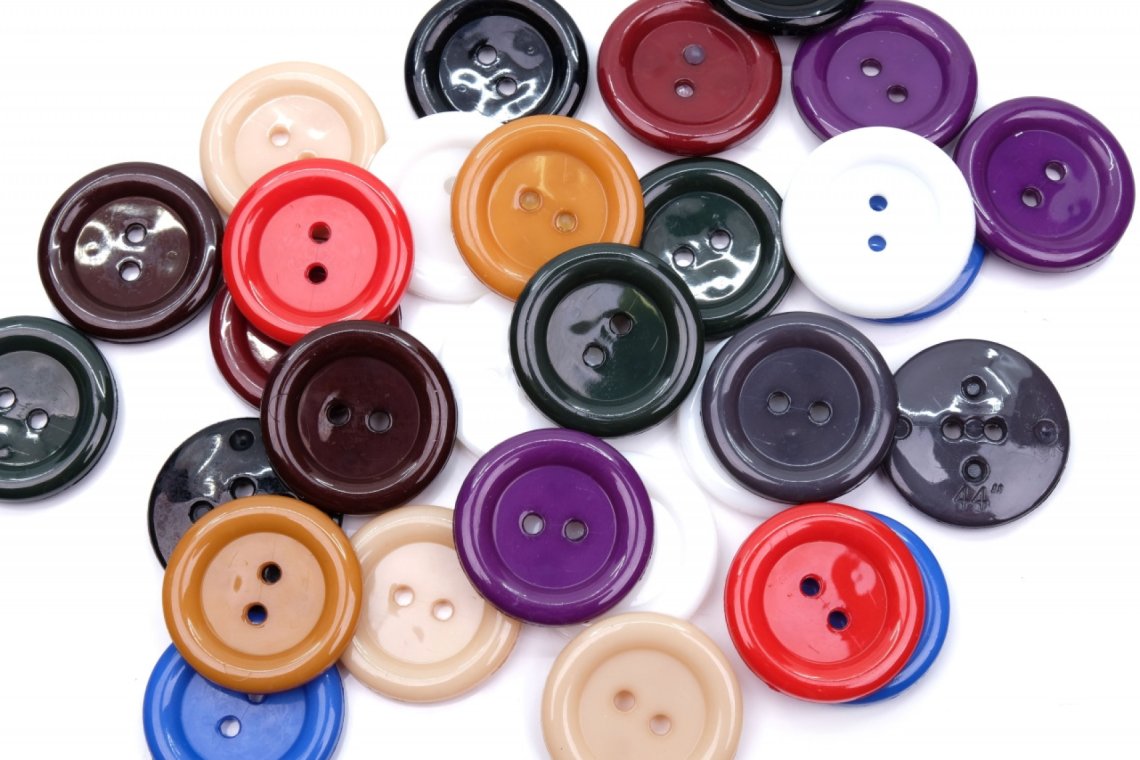 Knoflík kabátový vel. 44 - 27,9mm