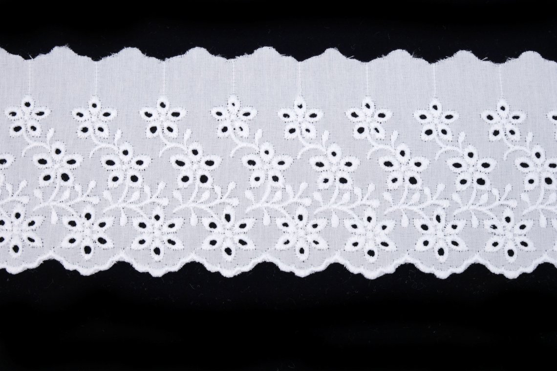 Madeira bavlněná 37 šíře 8cm