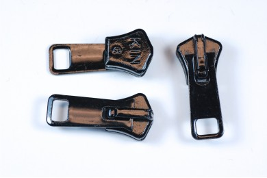 Jezdec ke kostěným zipům PH6 6mm s aretací (autolock) černý