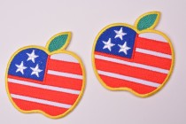 Aplikace nažehlovací 117 apple US vel.8,5x7cm